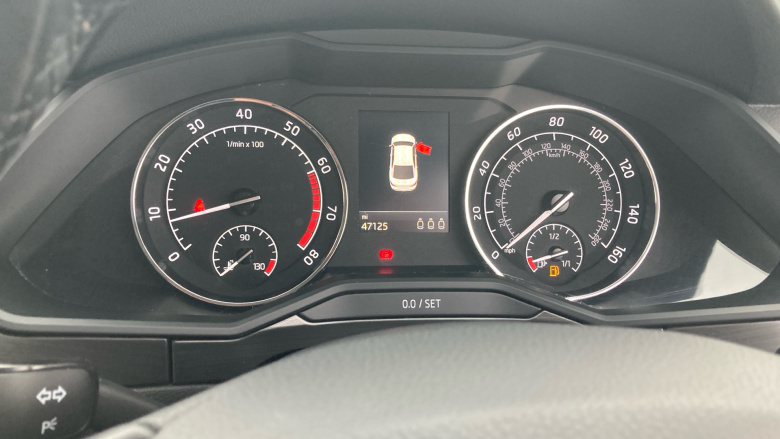 Skoda Superb 1.5 TSI SE L Executive 5dr DSG Petrol Hatchback